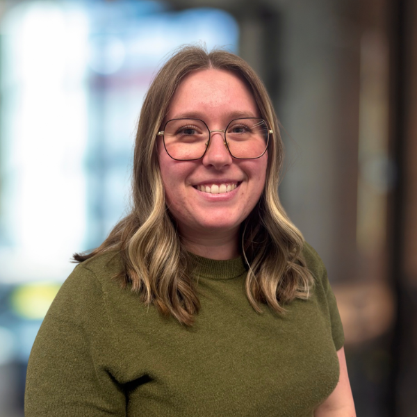 Emily Sigler Headshot